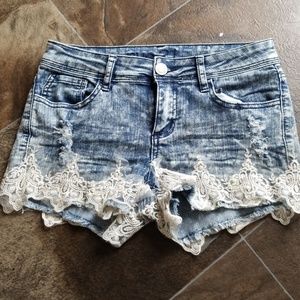 Lace shorts